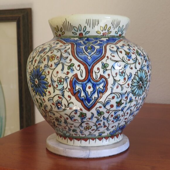 Vintage Turkish Handmade Kütahya Pottery Vase, Iznik Design - Picture 4 of 11